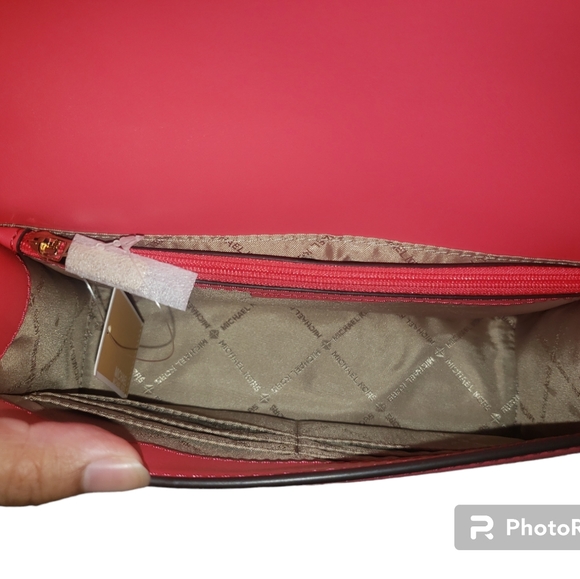 Michael Kors Crossbody - Picture 7 of 8